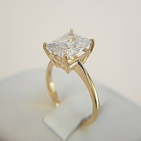 New Custom made 3ct Emerald cut 14k Solid Yellow Gold Engagement Ring - Picture 2 of 8